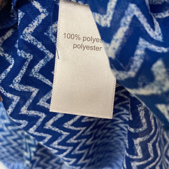 Maurice’s | 3/4 Sleeve | Chevron | V Neck Blouse | Bright Blue |  XL - Picture 7 of 8